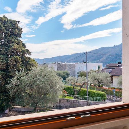 شقة Terrazza Di Garda - Regarda Travel المظهر الخارجي الصورة