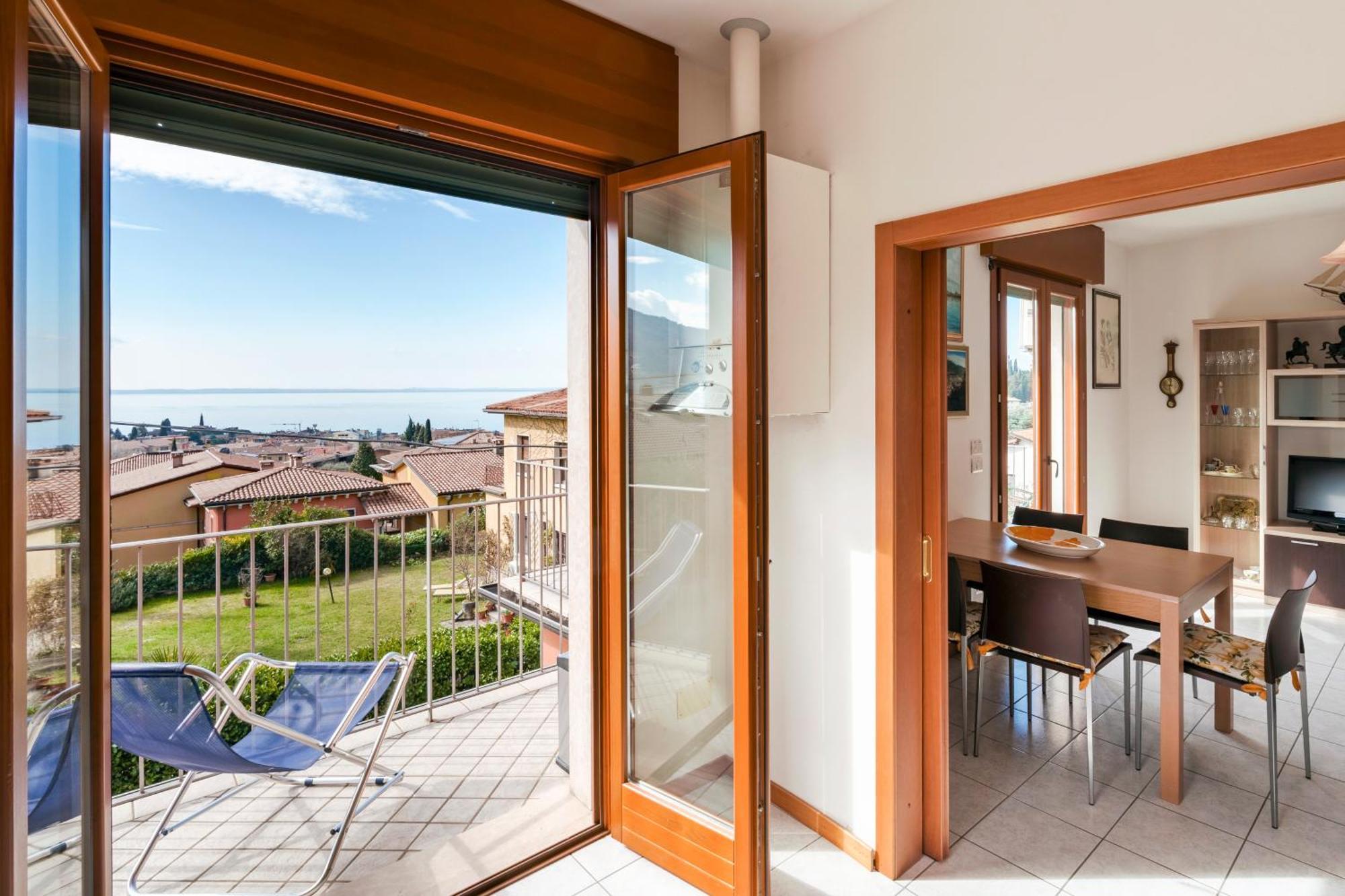 شقة Terrazza Di Garda - Regarda Travel المظهر الخارجي الصورة
